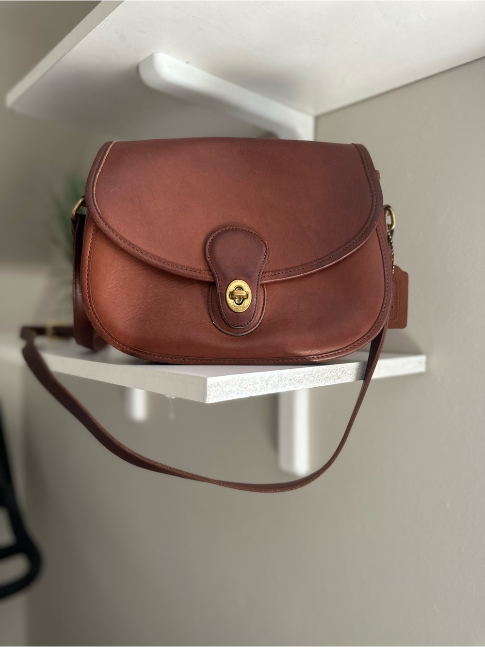 Vintage COACH 9954 Brown Leather Prairie Bag Turnlock Crossbody